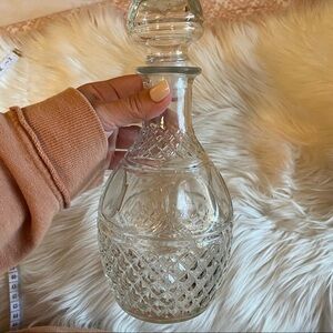 Vintage Whiskey Decanter bottle with stopper for Scotch, Bourbon,‎ Tequila